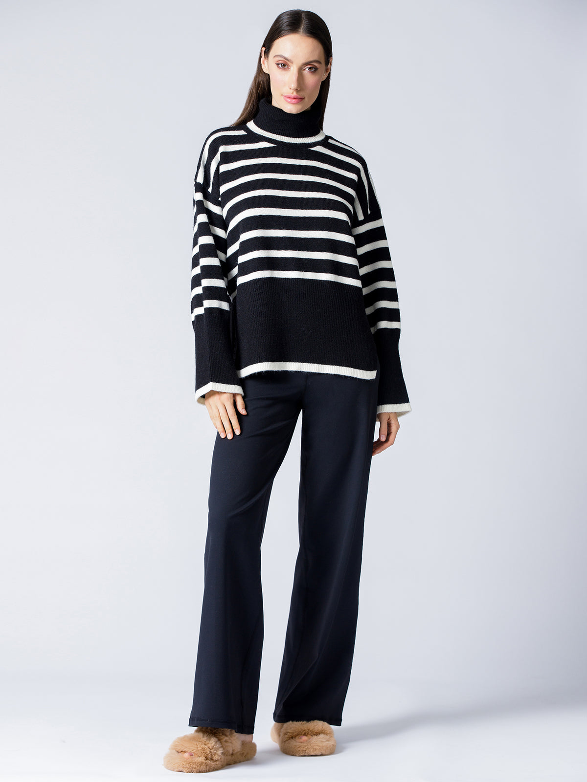 RELAXED STRIPED TURTLENECK SWEATER, BLACK/WHITE