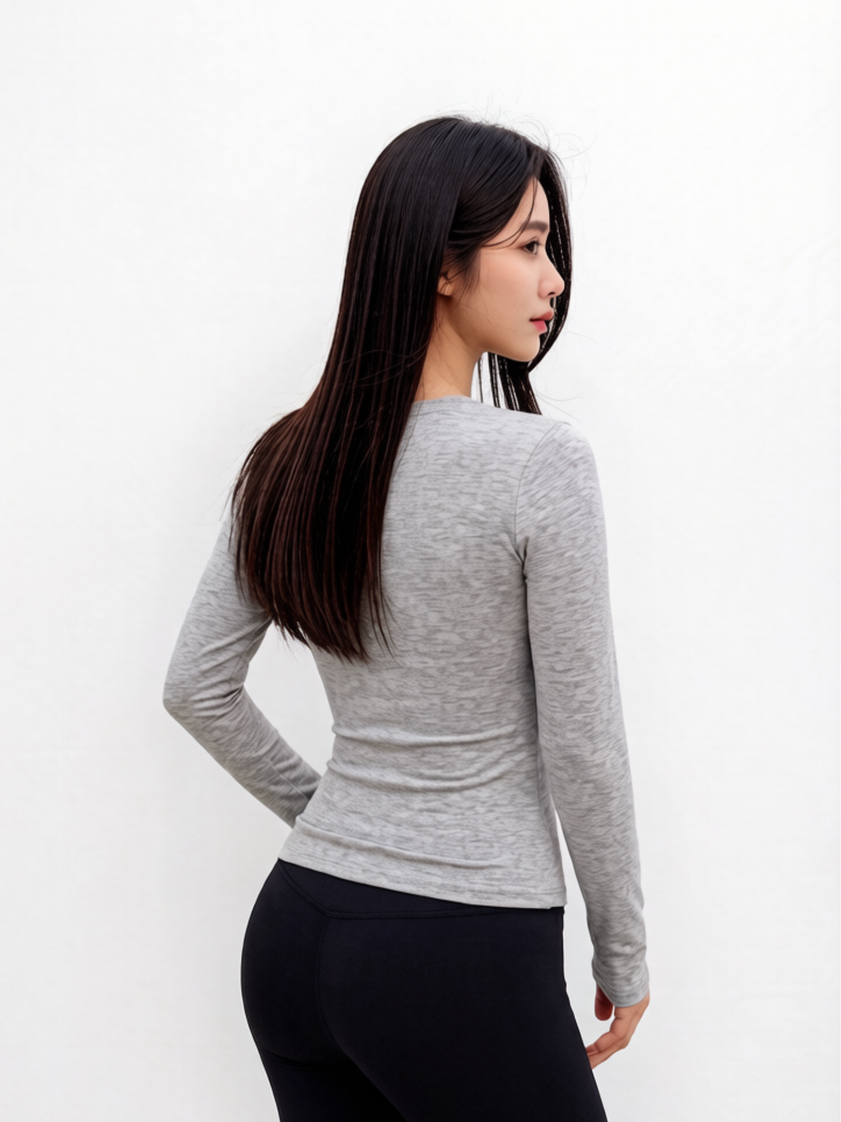 BASE SHAPE LONG SLEEVE TEE, GREY