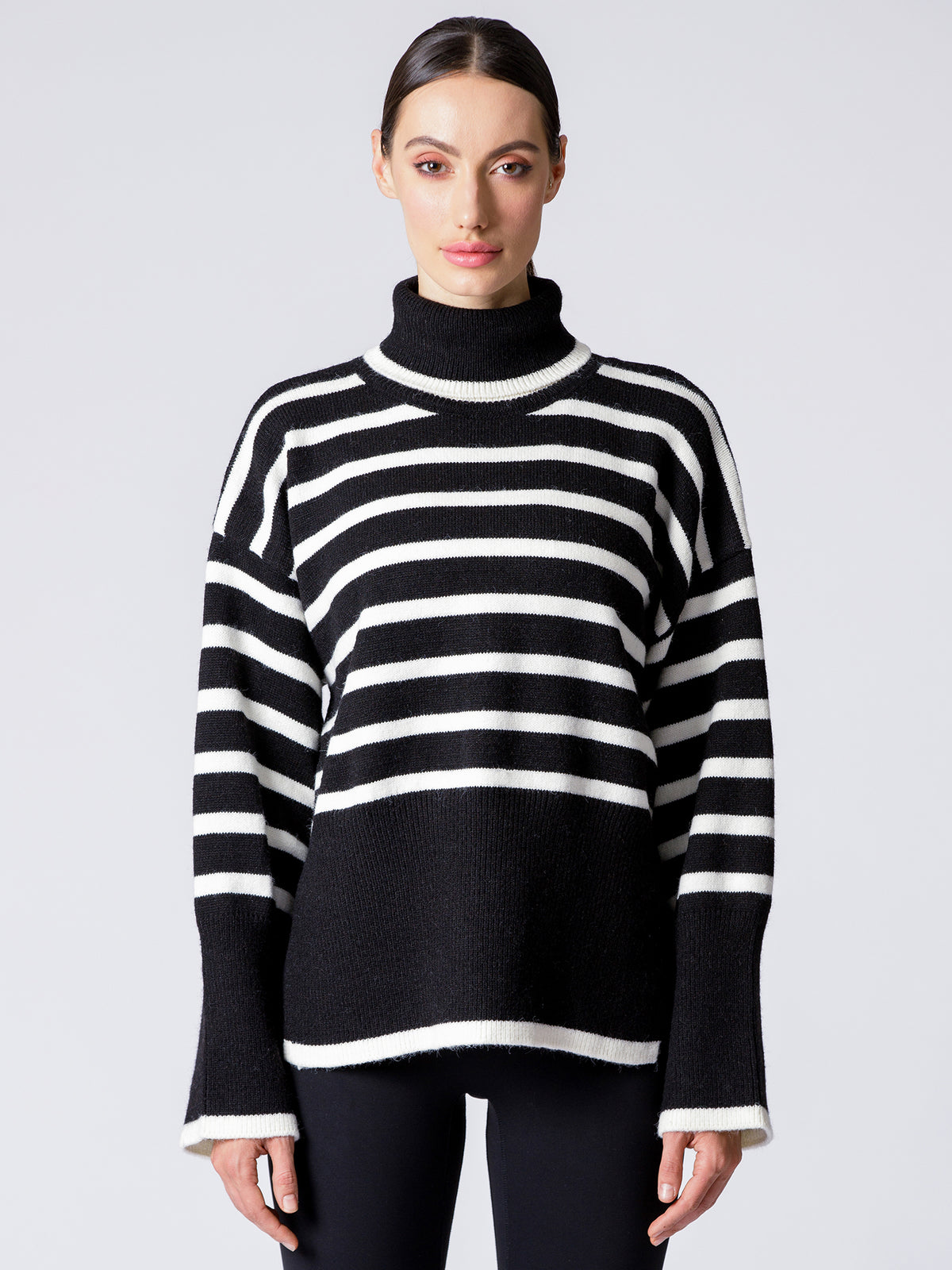 RELAXED STRIPED TURTLENECK SWEATER, BLACK/WHITE