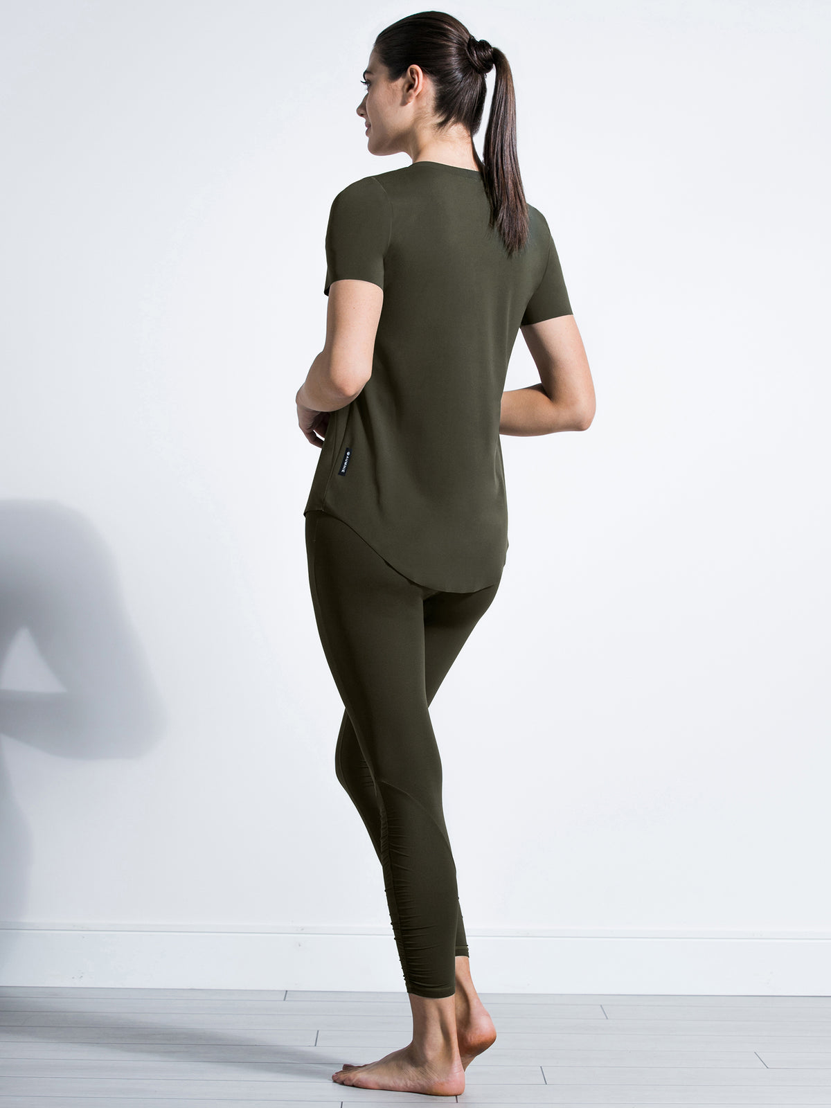 RELAXED NUDE TEE