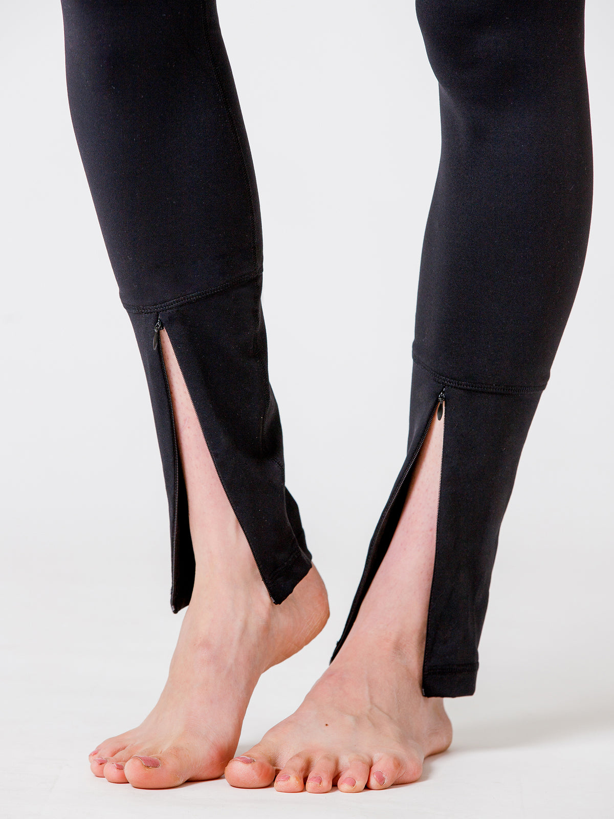 UNION FRONT ZIP PANTS, BLACK