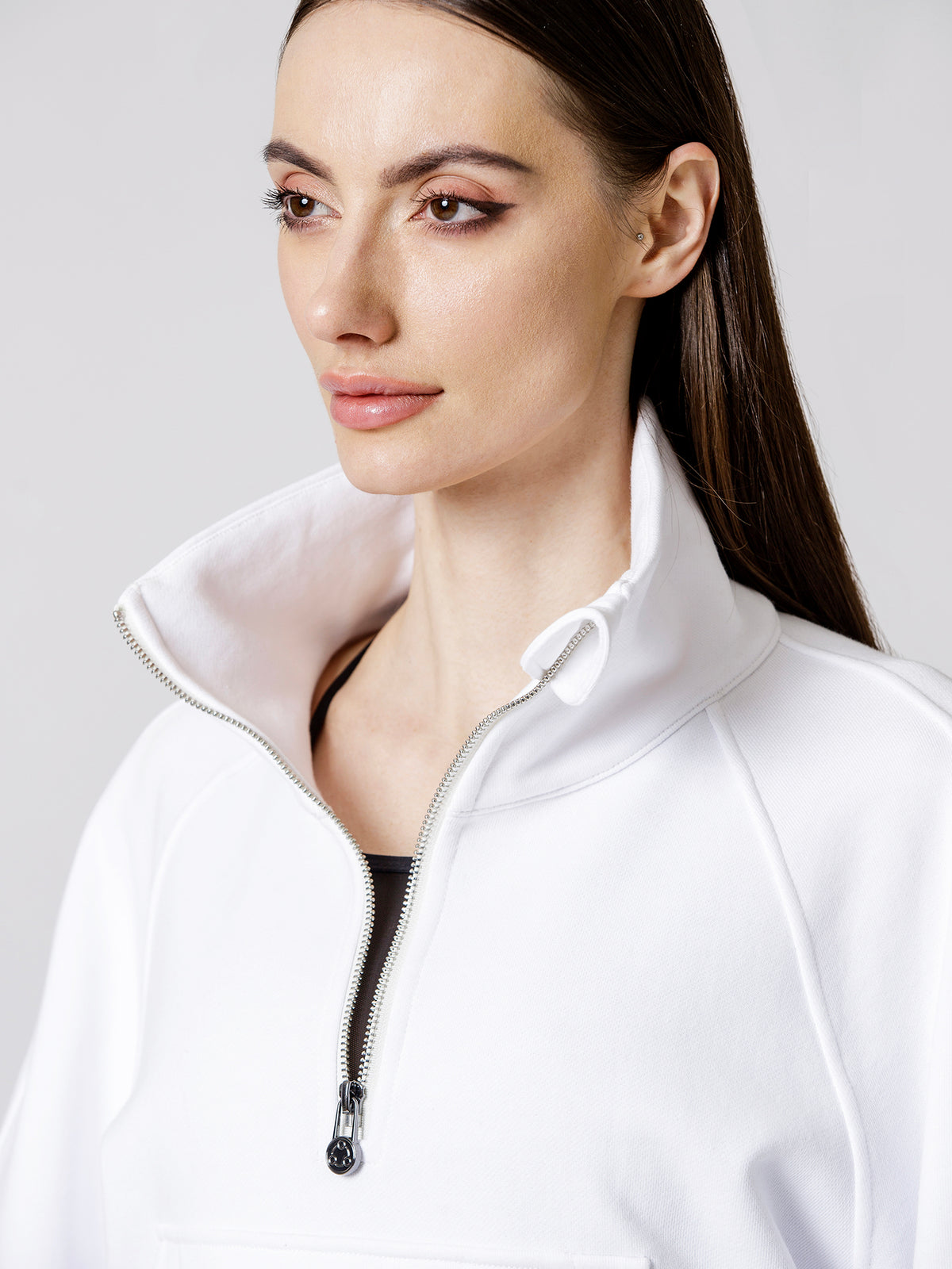 COLLARED HALF ZIP RELAXED SWEATSHIRT, WHITE