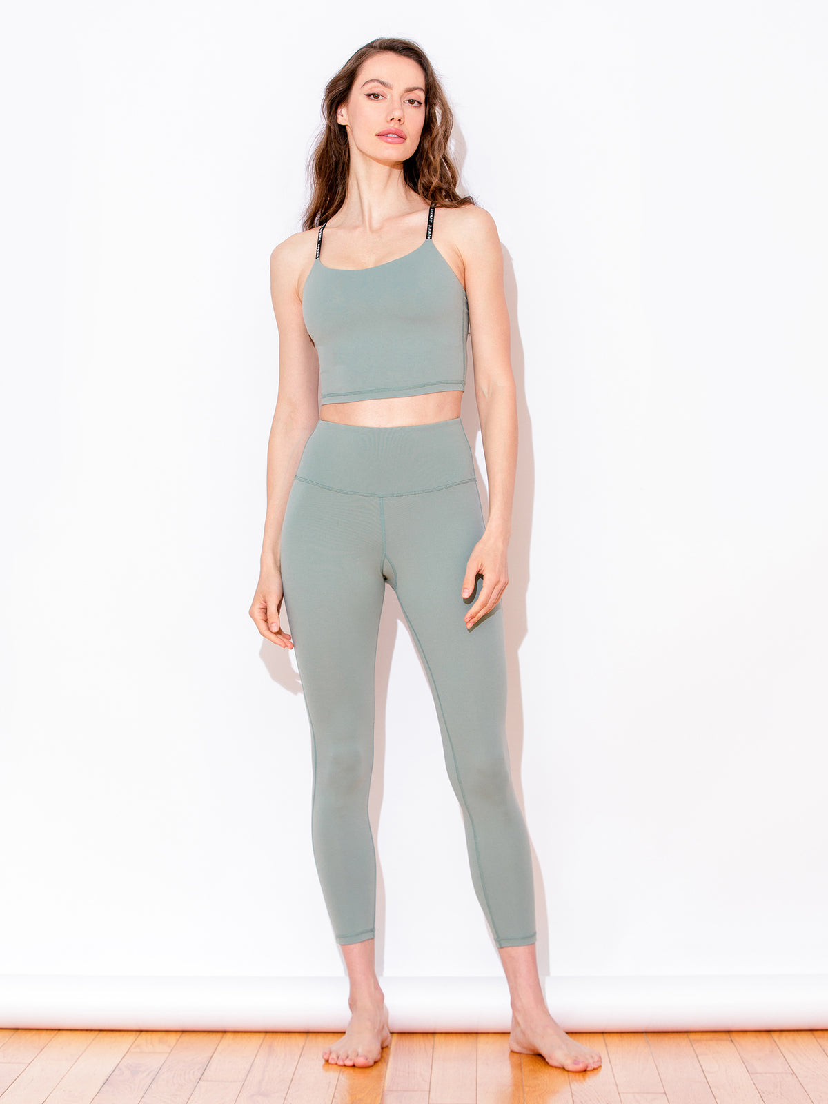 HIGH WAIST ANKLE CROPS