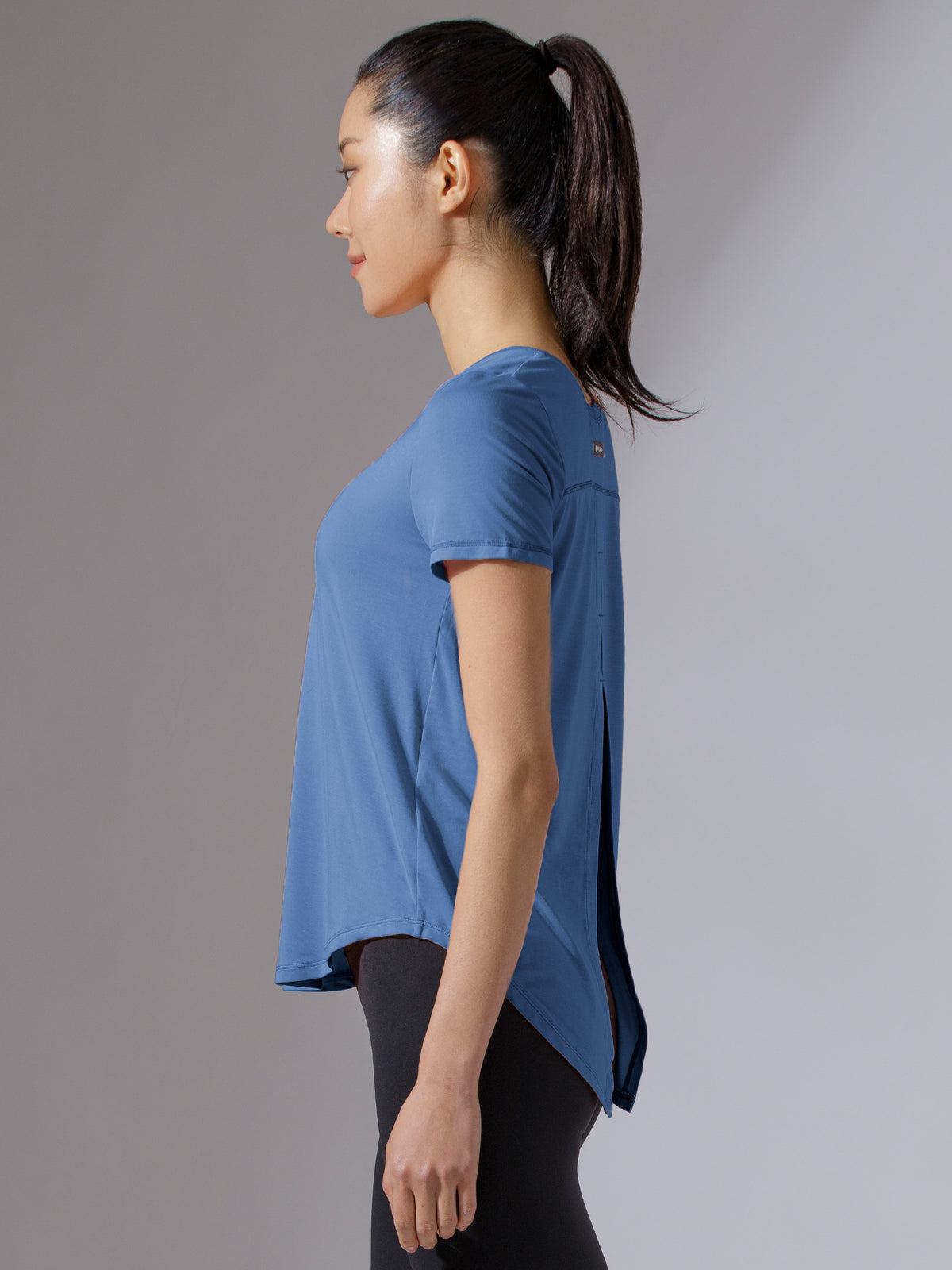 BACK TIE EVERYDAY SHORT SLEEVE TEE