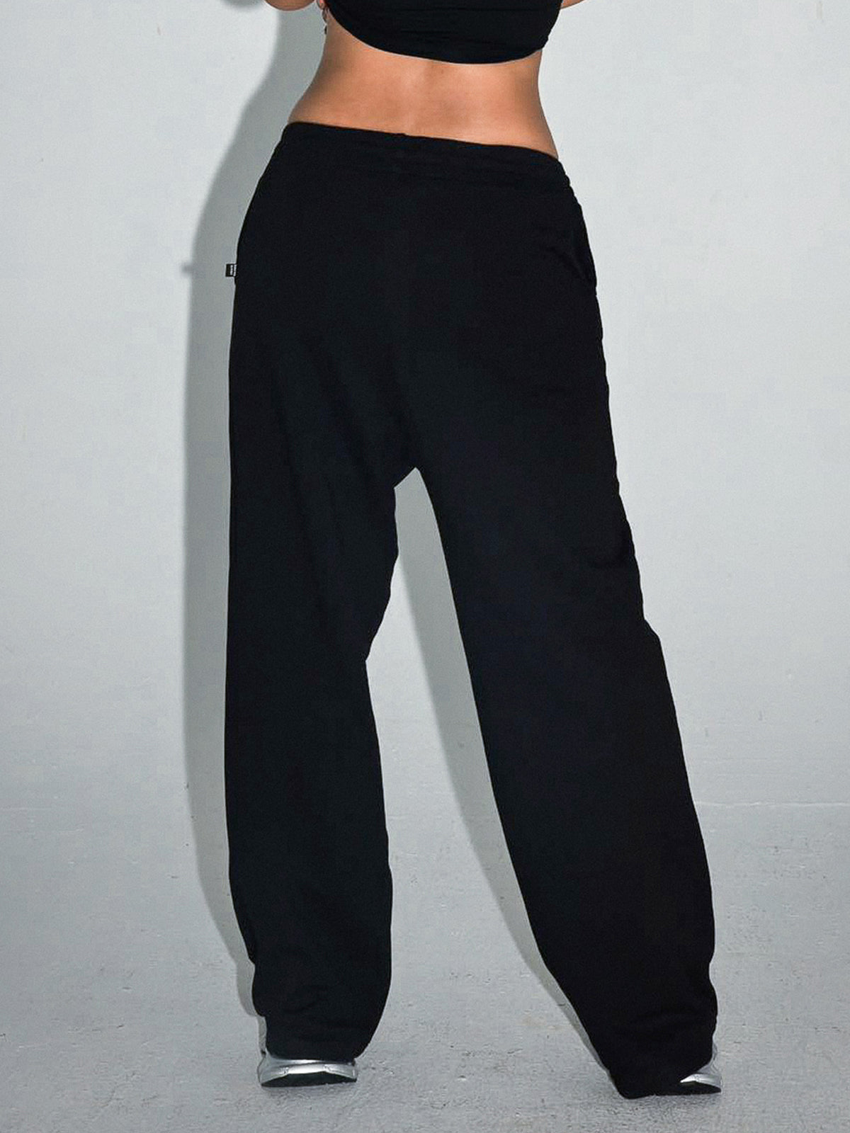 URBAN WIDE LEG SWEATPANTS