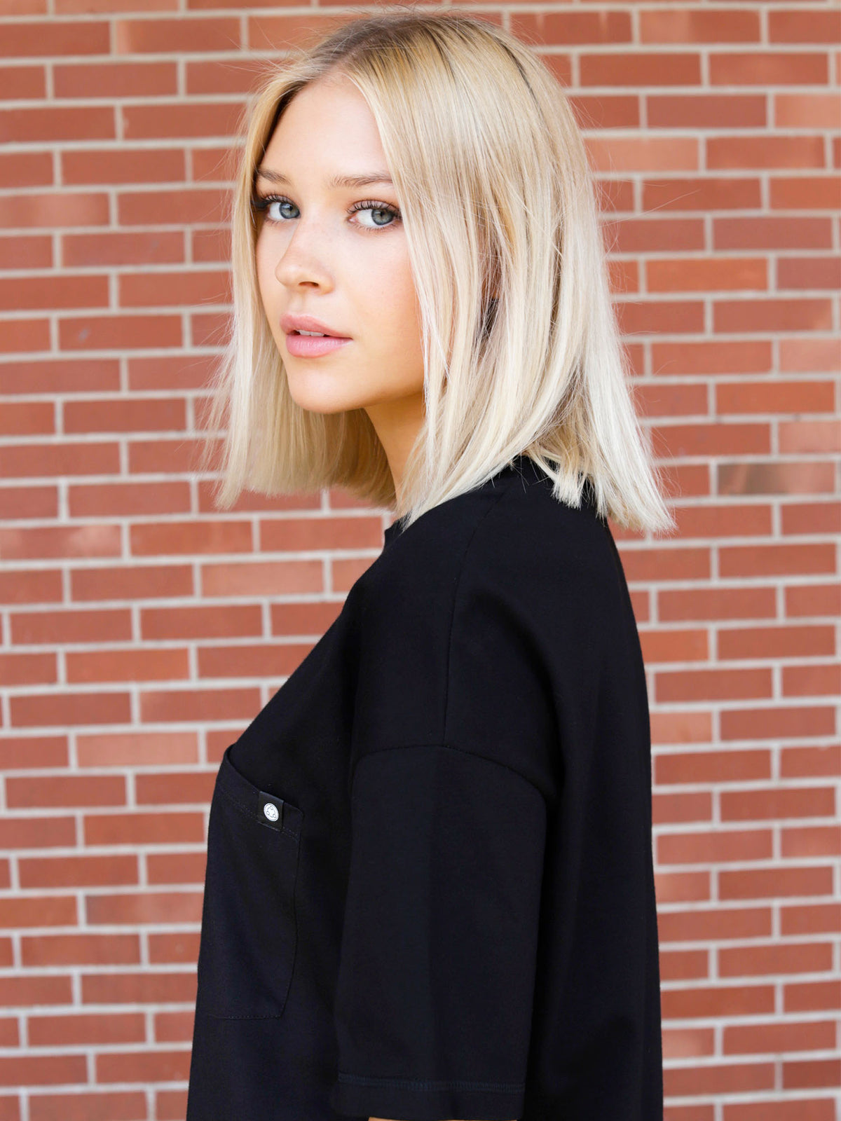 OVERSIZED POCKET TEE, BLACK