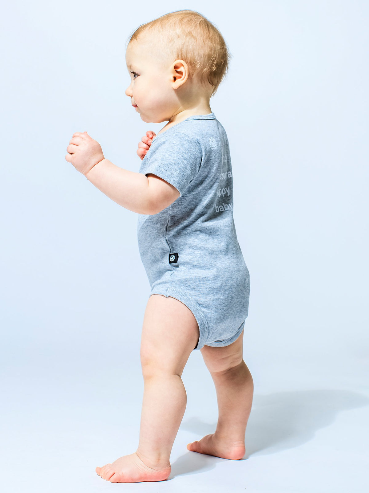AUMkids HAPPY BABY SHORT SLEEVE ONESIE + BIB SET