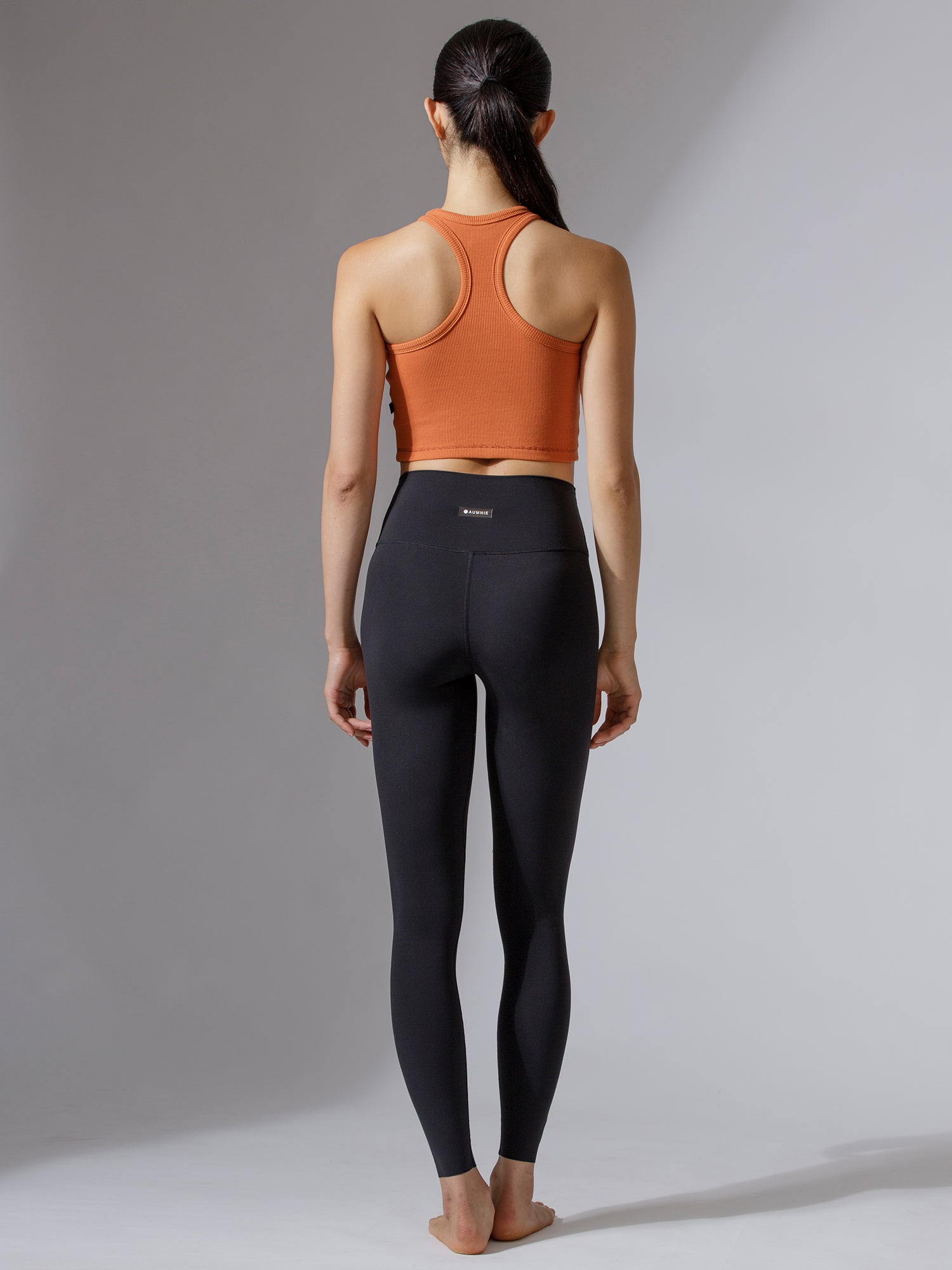 EVERYDAY RIBBED CROPPED SINGLET