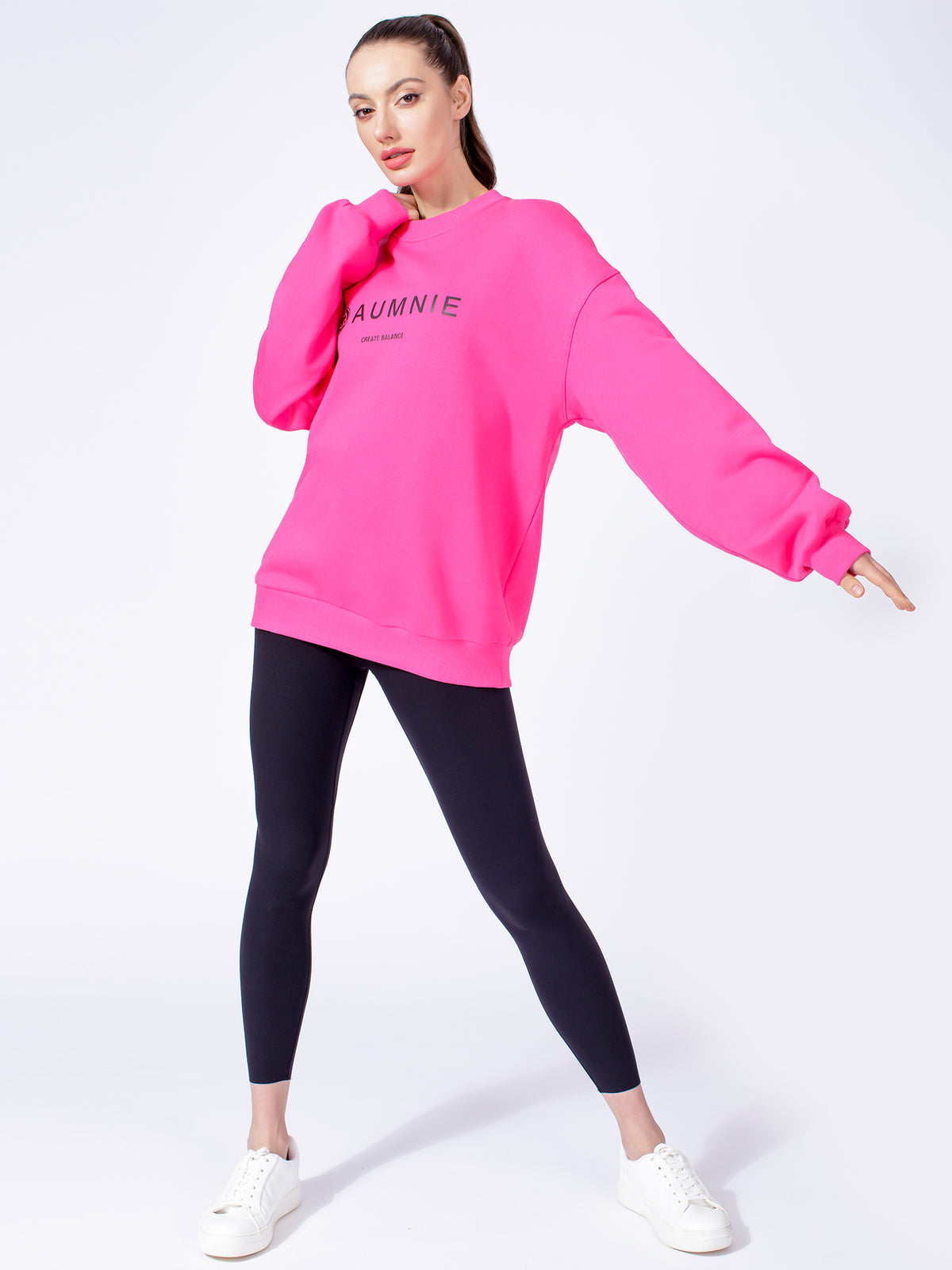 AUMNIE OVERSIZE SWEATSHIRT