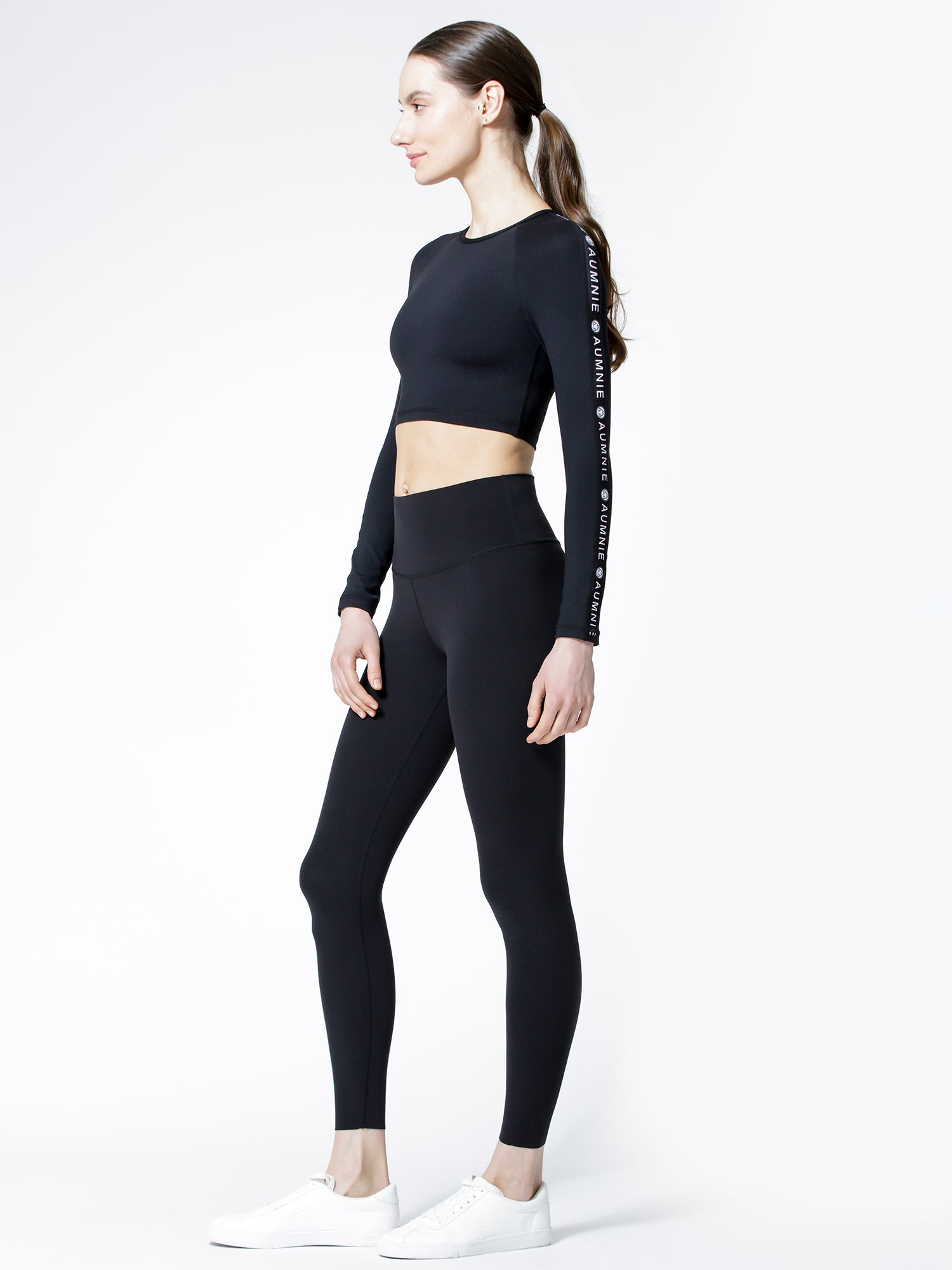 CROPPED HENLEY TEE