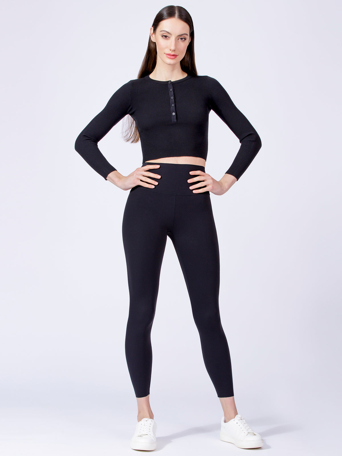 CROPPED HENLEY TEE