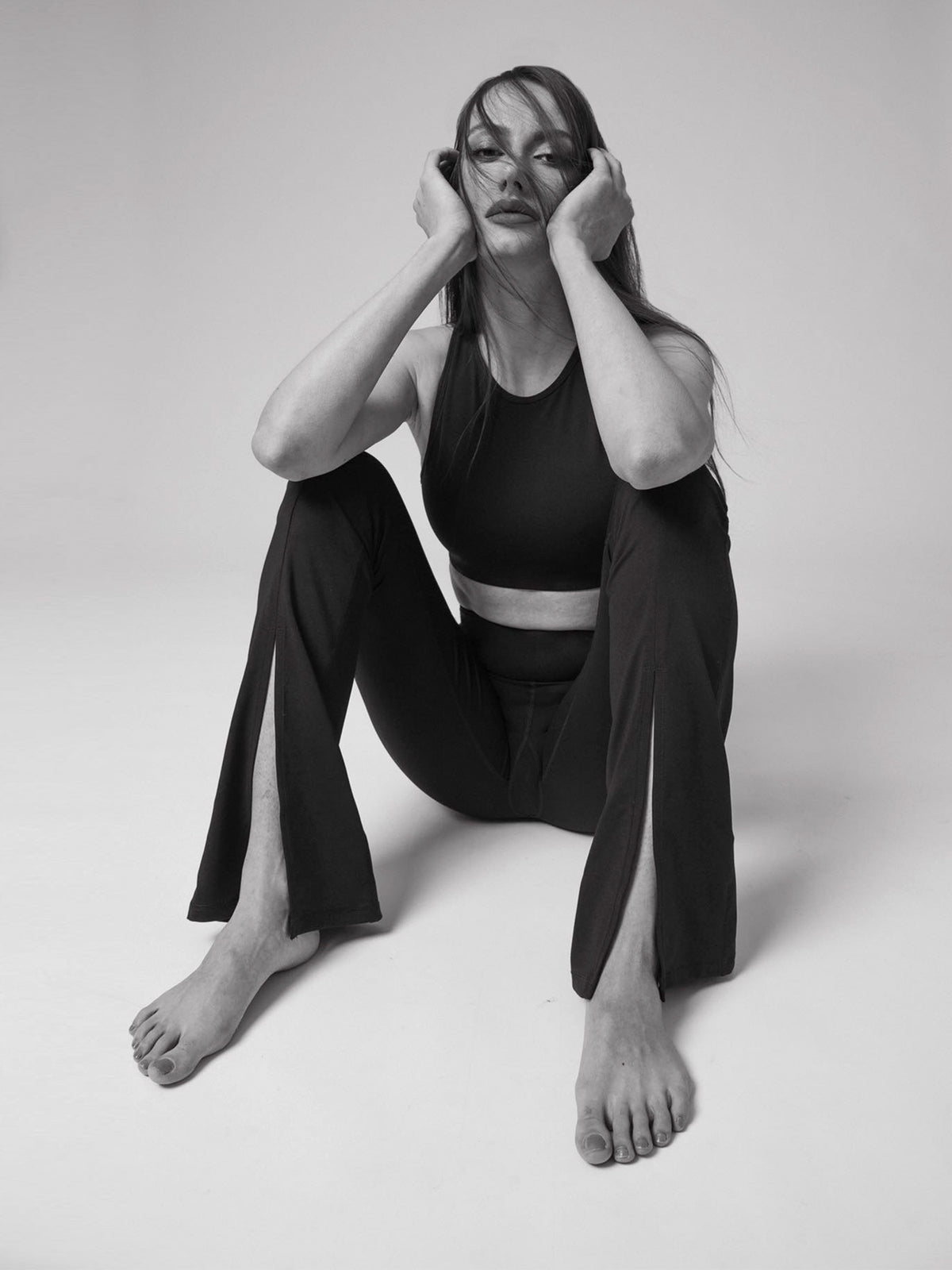 DIVINE FRONT SPLIT FLARE PANTS