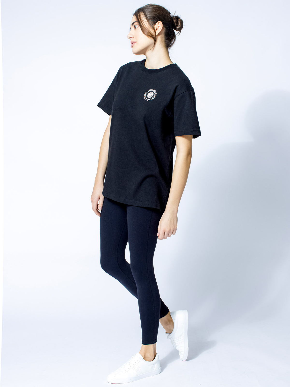 ONE WORLD LOGO TEE, BLACK